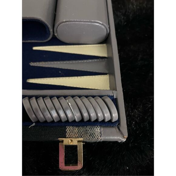 Vintage Aries Travel Backgammon Blue and Grey Plaid - Picture 6 of 9